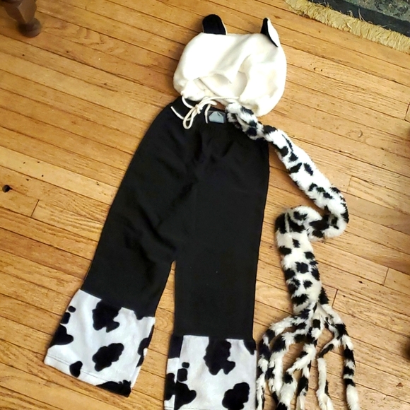 Pretty Sille Other - 💞 🐄 Cosmic Cow costume?